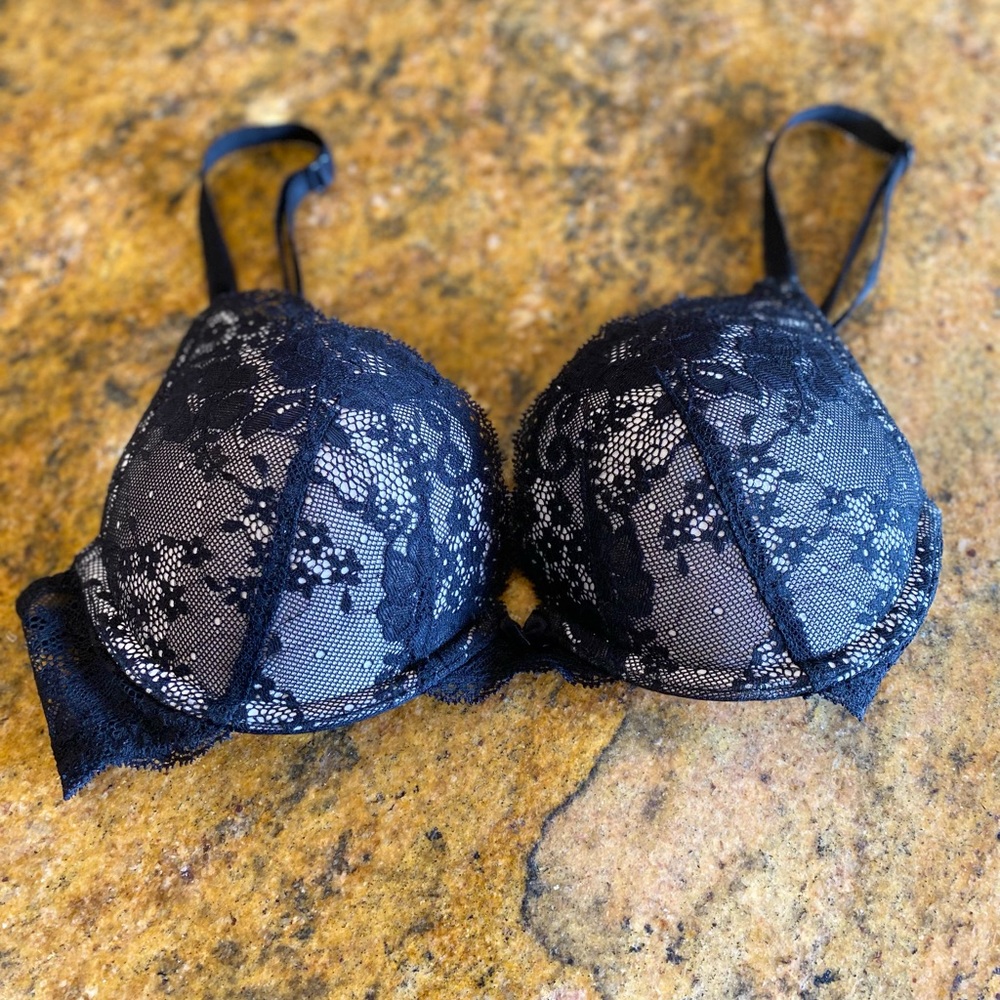 Victoria Secret Dream Angels Pushup Sexy black and white Lacey beautiful - Picture 6 of 11